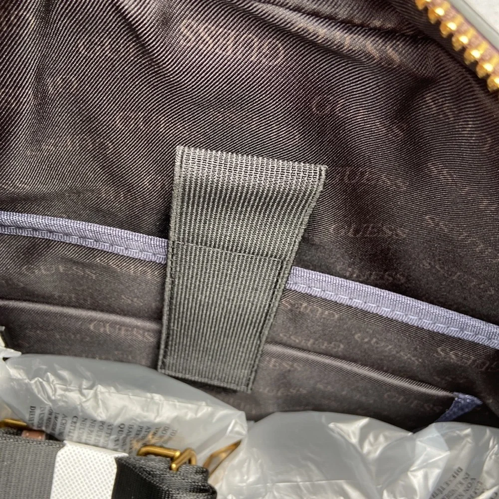 New GUESS Vezzola Logo Briefcase